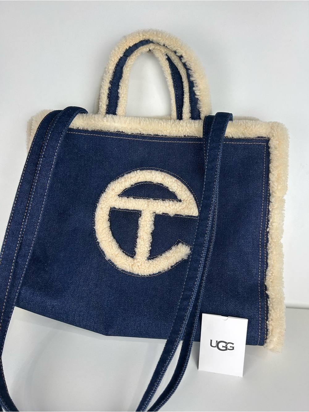 UGG X TELFAR MEDIUM SHOPPER TOTE CROSSBODY DENIM - Picture 3 of 16